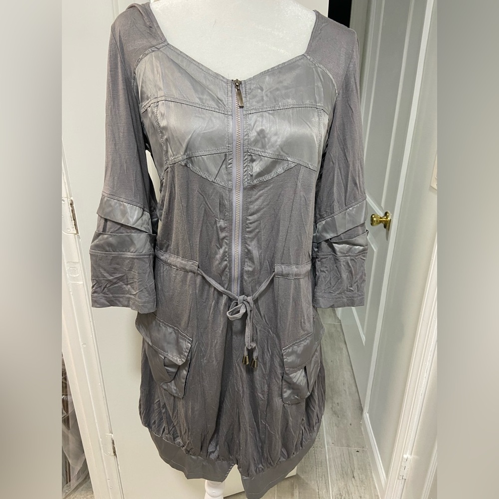 NWT Franstyle Gray Zip-Up Dress/Tunic with Pockets Size M